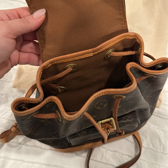 Louis Vuitton Montsouris PM backpack - Picture 10 of 13